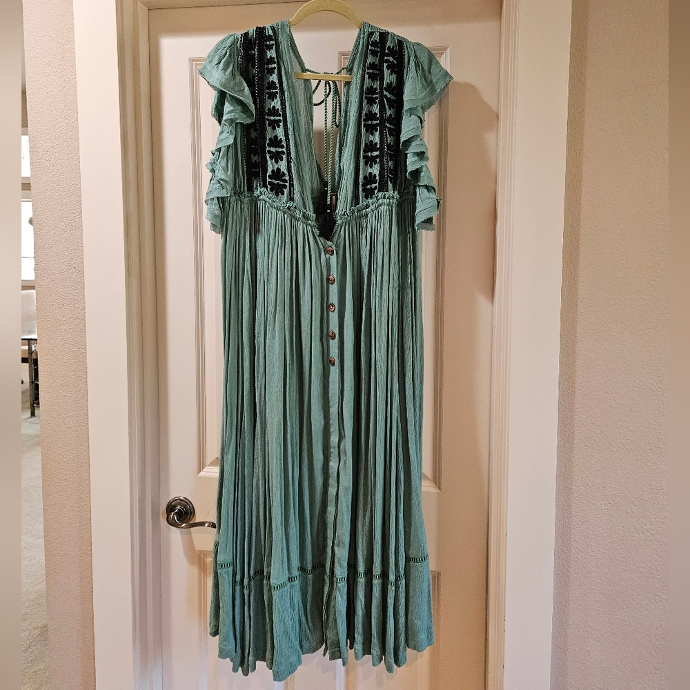 Free People Will Wait For You Midi Dress Embroidery Lace Oversized Green Sm NWT - Picture 15 of 16